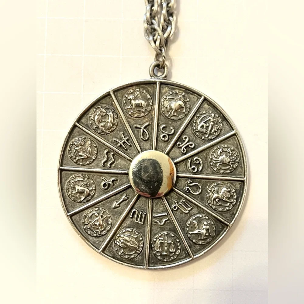 Napier naoier zodiac